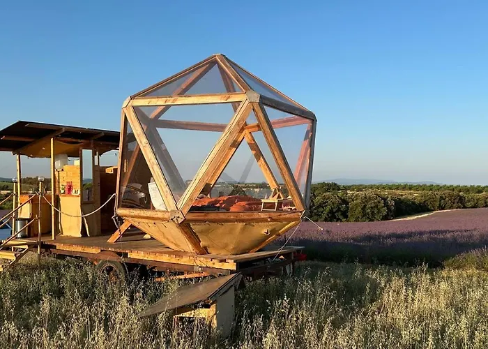 Luxury tent La Bulle Ico