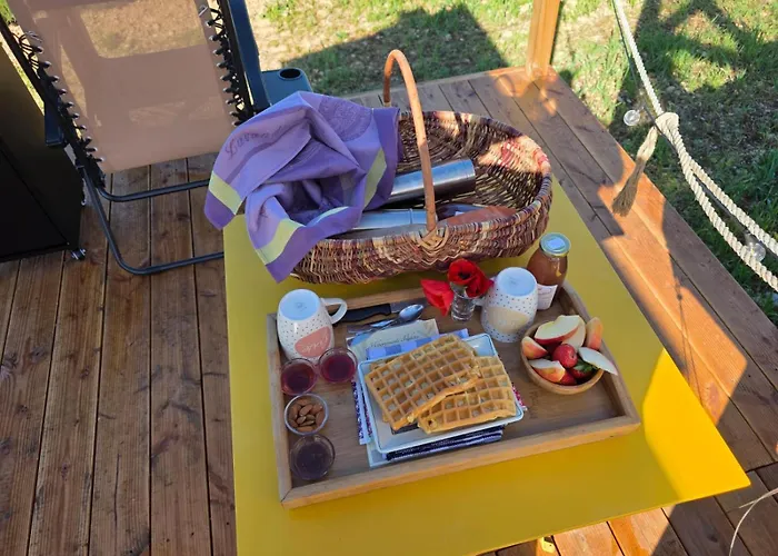 Luxury tent La Bulle Ico