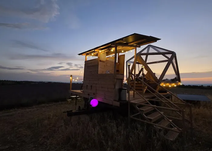 Luxusní stan La Bulle Ico Valensole